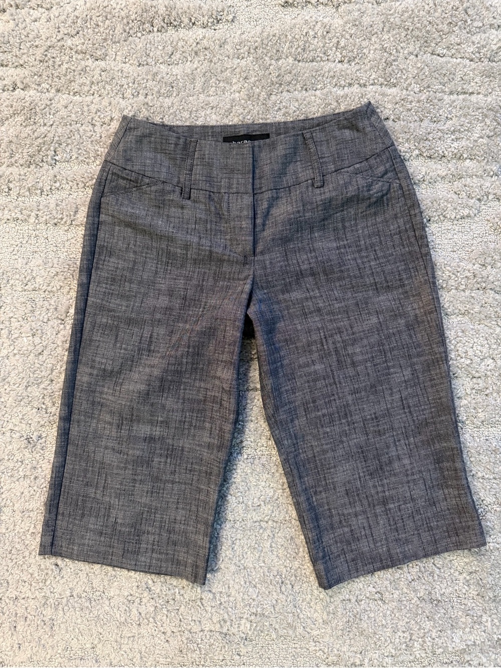 EUC Y2K Sharagano Size 4 (27”) Bermuda Shorts